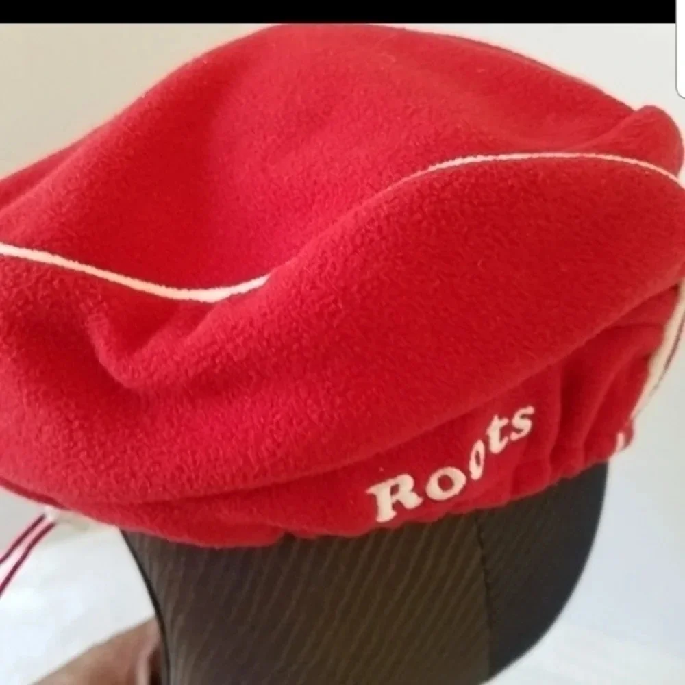 Collectible Torino‎ Winter Olympics 2006 Roots Red White Beret